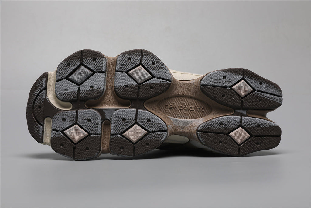 NB 9060 Mushroom Brown